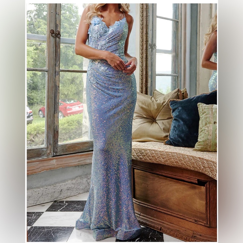 Jovani blue sequin formal/prom dress, size 0